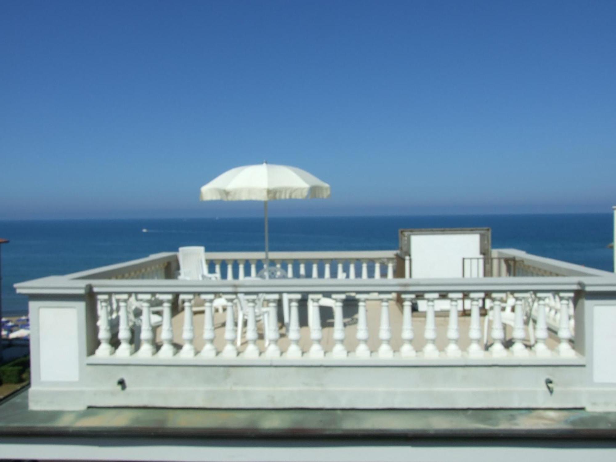 סן וינצ'נזו Residence Villa Piani מראה חיצוני תמונה